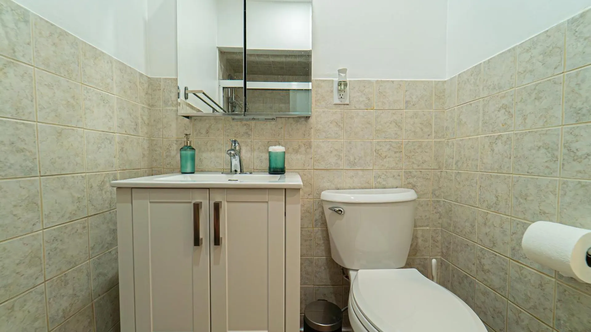 Cozy Single Private Room, Work&Stay, Free Parking Canada